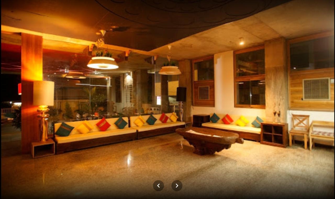 Hotel Zorba Inn Kolhapur Esterno foto